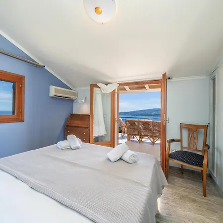 Toumazatos House Kefalonia With Sea & Sunset View Casa vacanze Fársa